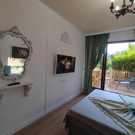 Argisht Marina Lux Apt606 Apartman Aranyhomok