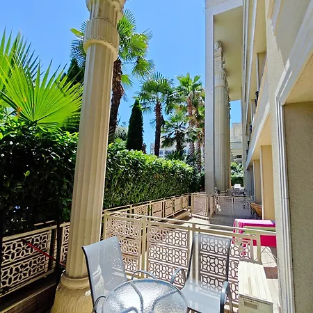 Argisht Marina By The Pool Златни пясъци
