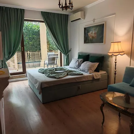 Apartament Argisht Marina By The Pool