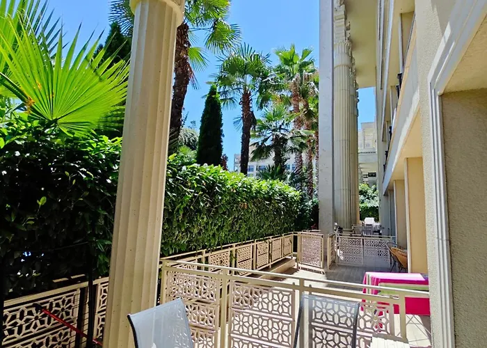 Argisht Marina By The Pool Golden Sands